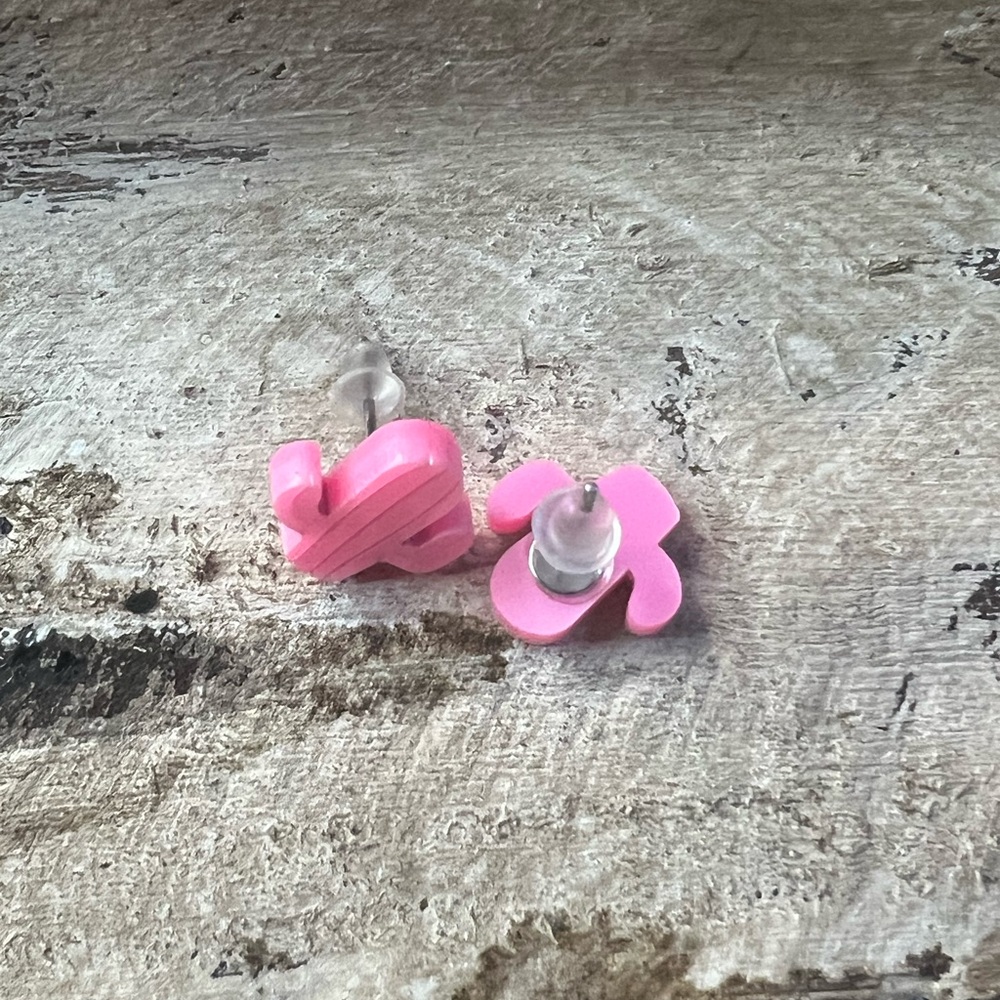 Pink Cactus Stud Earrings |‎ Western Boho Acrylic Jewelry - Picture 3 of 4